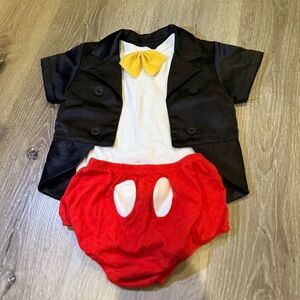Disney Parks Mickey Mouse Outfit